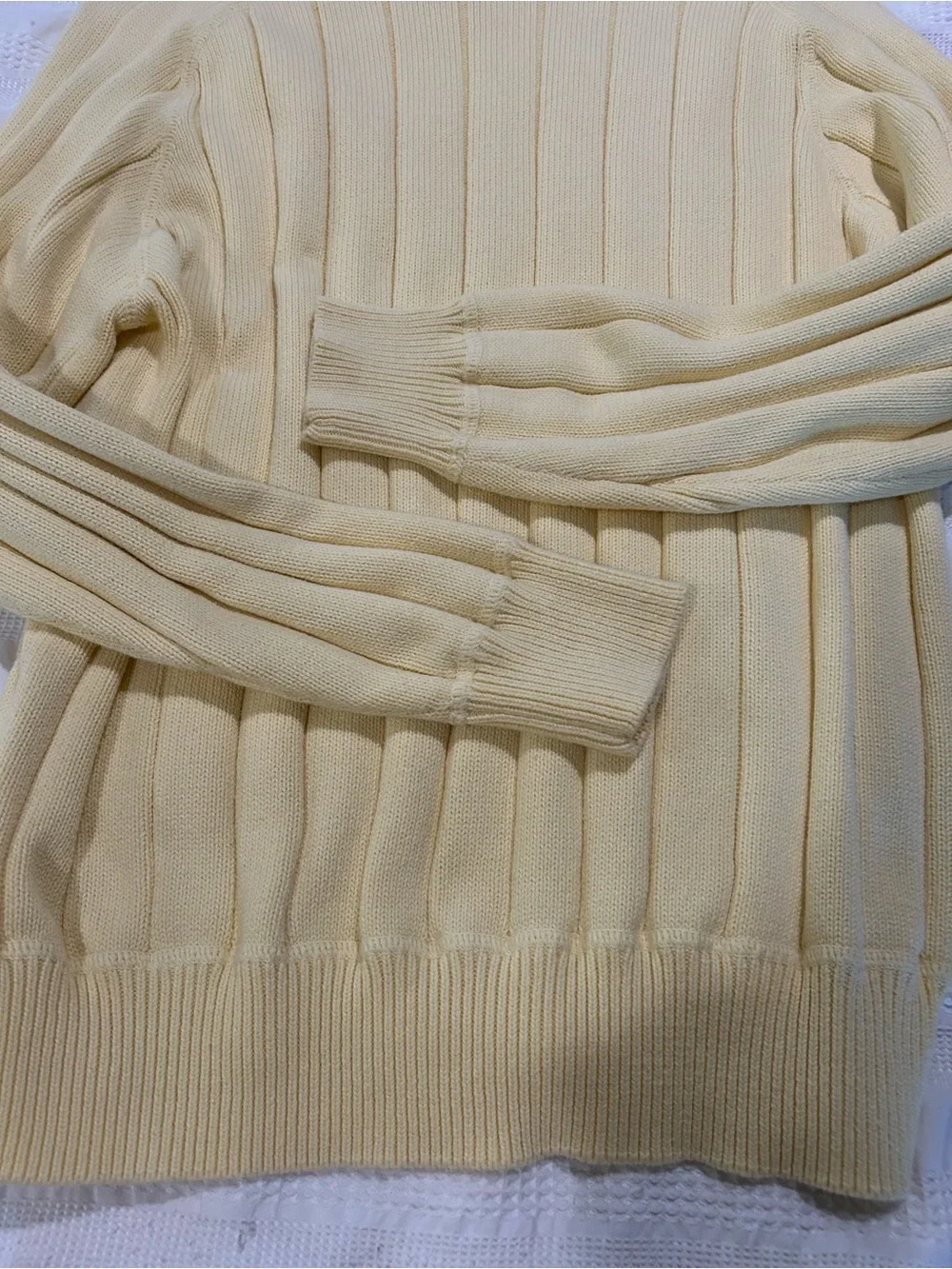 Geoffrey Beene Pale Yellow Ribbed Crewneck Sweater